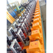 Aluminum PU Foaming Shutter Roll Forming Machine